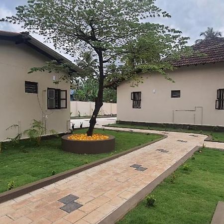 Coastal Hideoout Family Cottages Malpe Esterno foto