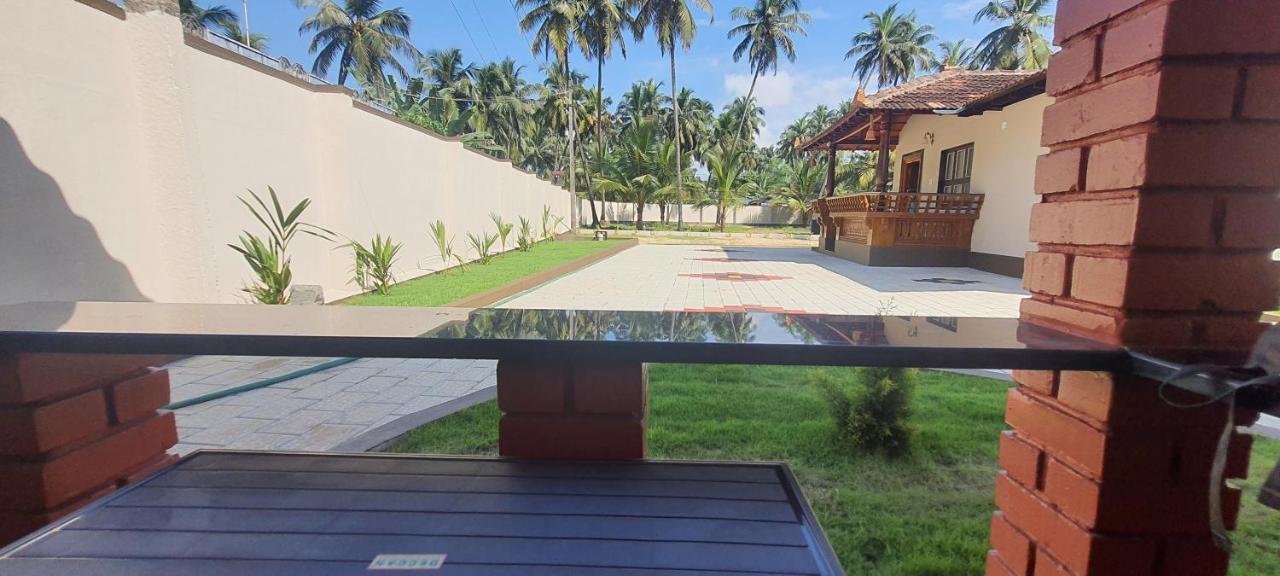 Coastal Hideoout Family Cottages Malpe Esterno foto