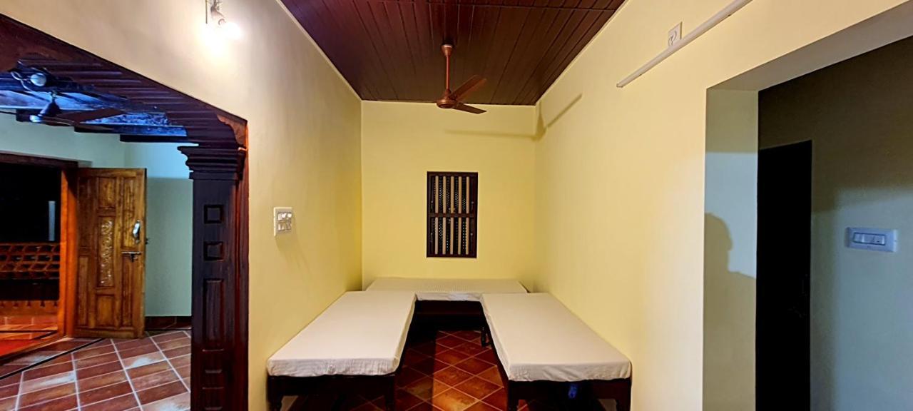 Coastal Hideoout Family Cottages Malpe Esterno foto