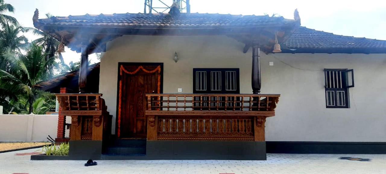 Coastal Hideoout Family Cottages Malpe Esterno foto